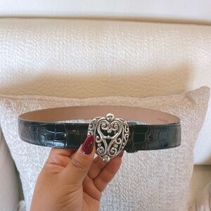 Vintage Elegant Black Heart Buckle Brighton Belt